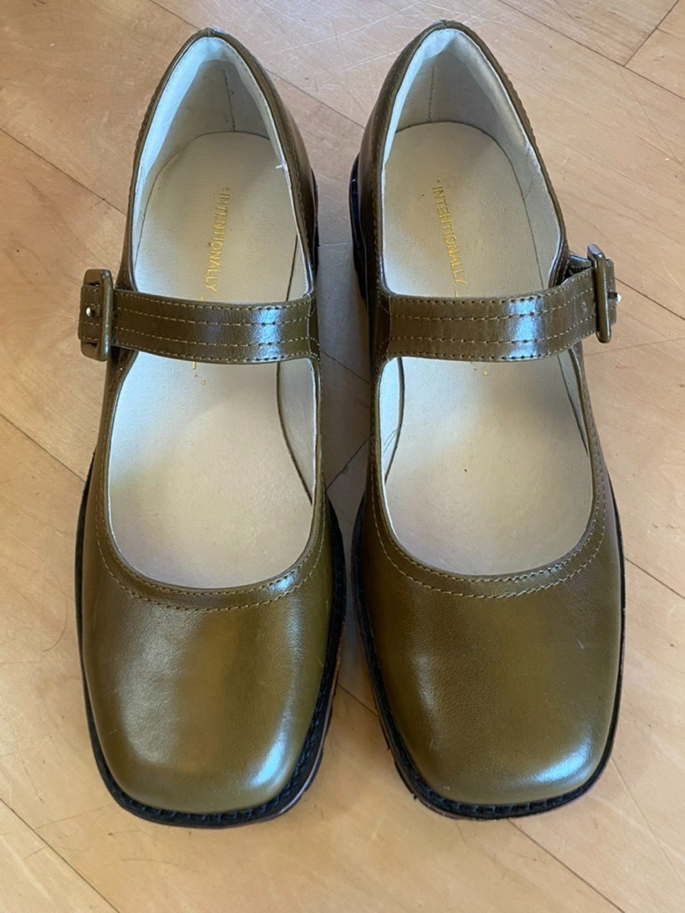 INTENTIONALLY BLANK Veronica Brown Leather Lug Sole Mary Jane Heel Shoes Size 8
